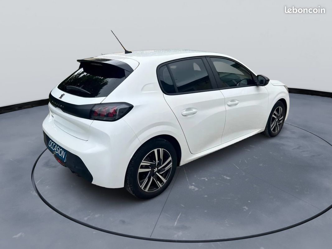 PEUGEOT 208 1.5 blue hdi 100 cv active pack